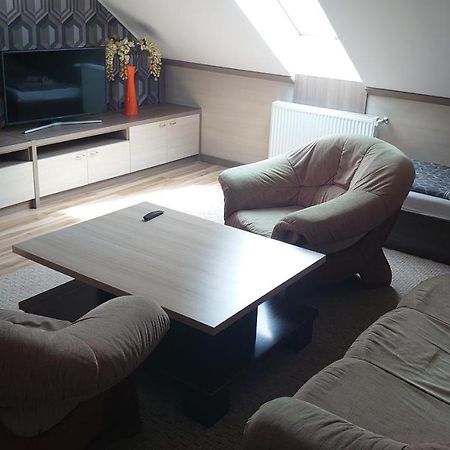 Krzyż Fitnessfun B&B 외부 사진