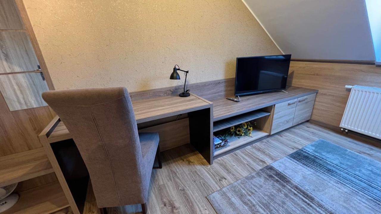 Krzyż Fitnessfun B&B 외부 사진